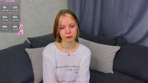 Snapshot of stormymuse chatting on 02-24-26, 02:04 Luna online show from 02-24-26, 02:04