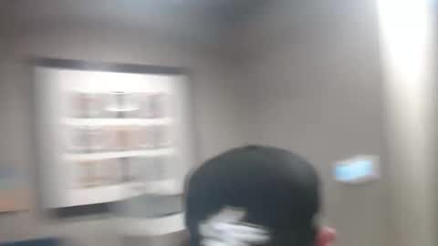 Snapshot of str8bait91 chatting on 11-18-25, 08:19 Str8bait91 online show from 11-18-25, 08:19