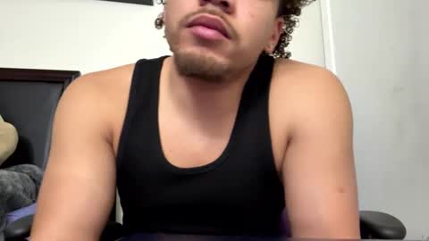 Snapshot of str8dj chatting on 12-31-24, 04:06 Dj online show from 12-31-24, 04:06