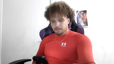 Snapshot of str8dj chatting on 09-30-25, 03:33 Dj online show from 09-30-25, 03:33