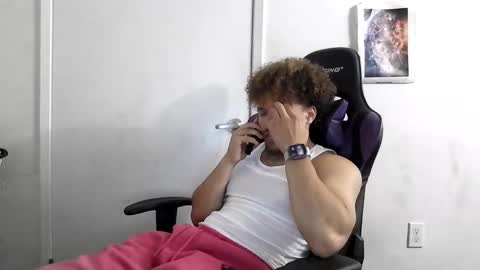 Snapshot of str8dj chatting on 10-03-25, 03:36 Dj online show from 10-03-25, 03:36