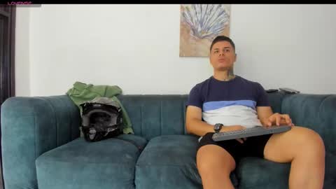 straight__friends online show from 10-15-25, 01:44