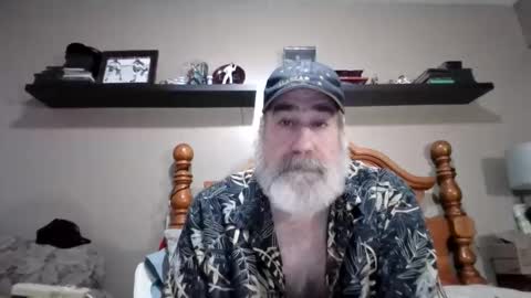 Straightbear4you online show from 11-12-25, 02:56