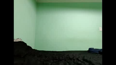 Snapshot of straightsoccerboy chatting on 12-16-25, 08:52 straightsoccerboy online show from 12-16-25, 08:52