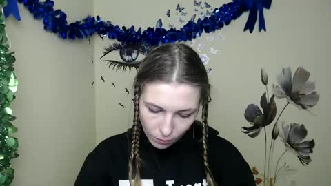 Amalia online show from 01-16-25, 01:04