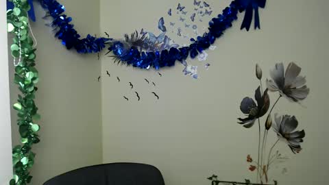 Amalia online show from 02-15-25, 01:16