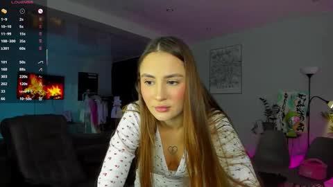 Laura online show from 10-25-25, 04:35