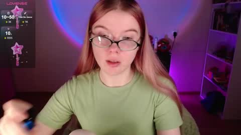 Juli online show from 12-16-25, 05:34