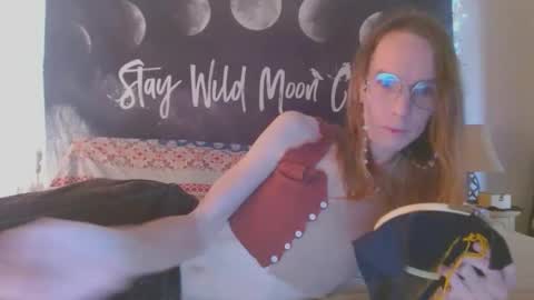 Snapshot of stray_dandelion chatting on 11-12-25, 07:24 stray_dandelion online show from 11-12-25, 07:24