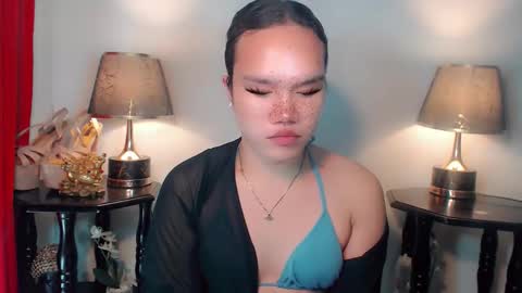 Snapshot of streetlustgirl chatting on 12-05-25, 01:09 lexie online show from 12-05-25, 01:09