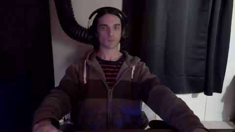 stringgreens777 online show from 01-18-26, 02:32