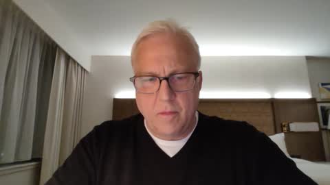 Snapshot of strkgforyou chatting on 12-16-25, 02:16 Stroking For You online show from 12-16-25, 02:16