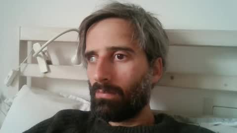 stroke1 online show from 03-11-25, 08:30