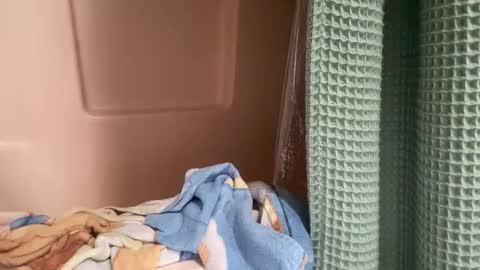 stroking33again online show from 11-10-25, 02:38