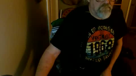 Snapshot of stroknpoker chatting on 01-03-25, 05:50 stroknpoker online show from 01-03-25, 05:50