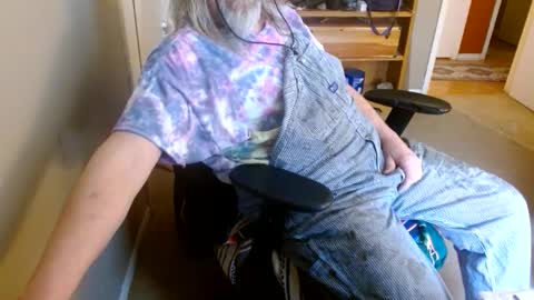 Snapshot of stroknpoker chatting on 02-15-25, 04:01 stroknpoker online show from 02-15-25, 04:01