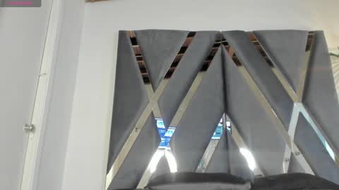 Alexa   online show from 12-28-24, 11:09