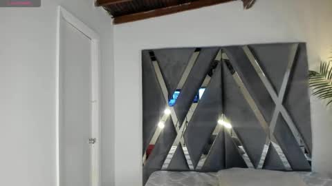 Alexa   online show from 01-15-26, 10:42