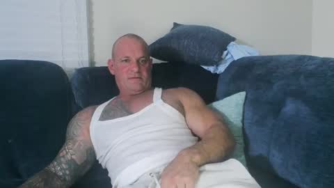 StrongAndHard online show from 10-04-25, 11:25