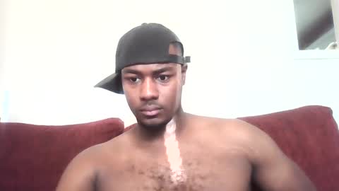 Snapshot of stud4cougar chatting on 09-25-25, 10:24 stud4cougar online show from 09-25-25, 10:24