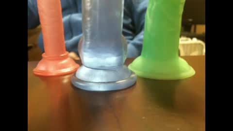 Snapshot of studinto chatting on 01-11-25, 10:40 BadBrad online show from 01-11-25, 10:40