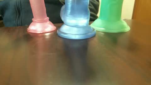 Snapshot of studinto chatting on 02-14-25, 12:14 BadBrad online show from 02-14-25, 12:14