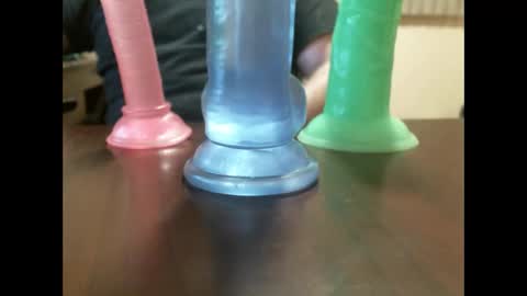 Snapshot of studinto chatting on 02-18-25, 07:54 BadBrad online show from 02-18-25, 07:54