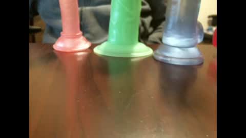 Snapshot of studinto chatting on 11-08-25, 05:51 BadBrad online show from 11-08-25, 05:51