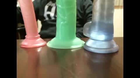 Snapshot of studinto chatting on 12-05-25, 06:22 BadBrad online show from 12-05-25, 06:22