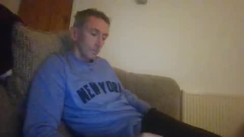 stuuuey73 online show from 10-22-25, 09:58