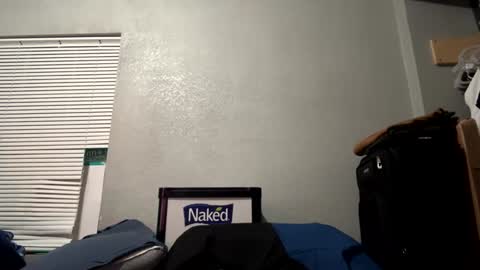 Snapshot of suavecito67 chatting on 02-02-25, 06:15 suavecito67 online show from 02-02-25, 06:15