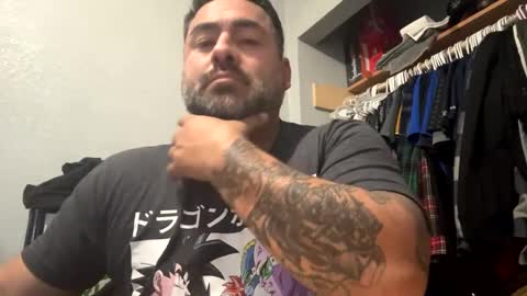 Snapshot of suavecito67 chatting on 02-10-25, 02:52 suavecito67 online show from 02-10-25, 02:52