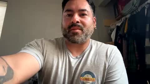 Snapshot of suavecito67 chatting on 03-11-25, 12:54 suavecito67 online show from 03-11-25, 12:54