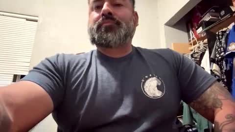 Snapshot of suavecito67 chatting on 11-04-25, 07:51 suavecito67 online show from 11-04-25, 07:51