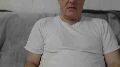 subforlatinas online show from 12-15-25, 08:07