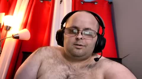 Snapshot of subzero_2689 chatting on 06-14-26, 01:36 subzero online show from 06-14-26, 01:36