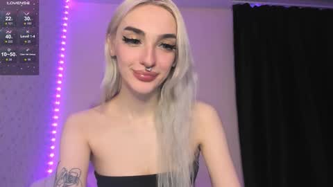 Chloe online show from 12-04-25, 04:05