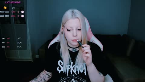 succubus_leslie online show from 12-05-24, 01:17