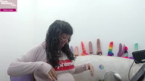 Sucky  online show from 02-17-26, 12:23