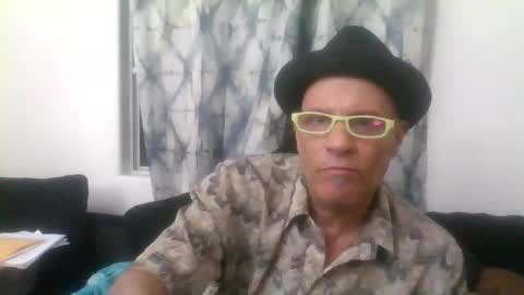 SUCKITU812 online show from 03-06-25, 10:09