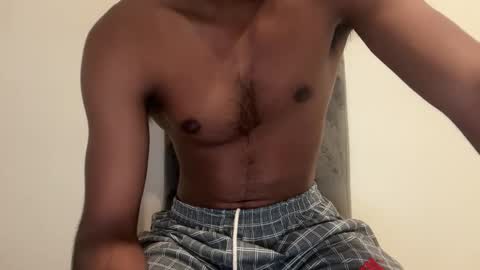 Snapshot of suckmiiiii chatting on 02-14-26, 09:00 Allyours online show from 02-14-26, 09:00