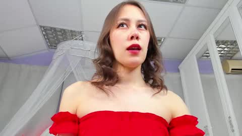 sugar blond online show from 02-12-25, 11:18