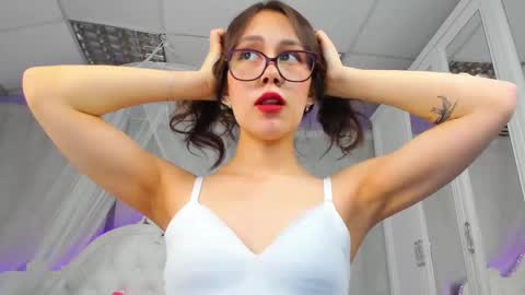 sugar blond online show from 02-22-25, 11:24