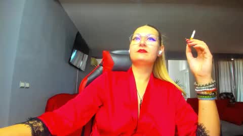 May online show from 11-21-25, 09:19