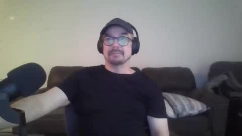 Snapshot of sugarbear66 chatting on 12-25-24, 05:48 Teddybear Richard online show from 12-25-24, 05:48