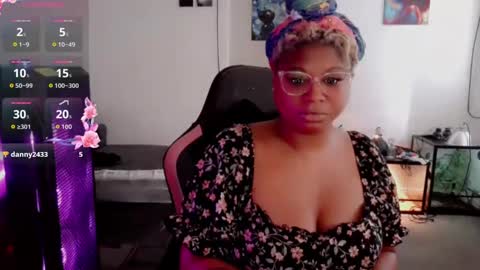 lexi love online show from 09-08-25, 09:25