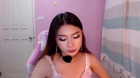 Snapshot of sugarcandiesx chatting on 12-17-24, 03:28 Ellen online show from 12-17-24, 03:28