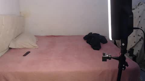 Snapshot of sugarhairy chatting on 09-26-25, 03:27 sour candy online show from 09-26-25, 03:27