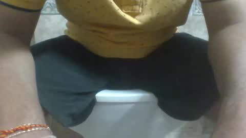 Snapshot of sugarsub_7 chatting on 11-22-25, 05:12 sugarsub_7 online show from 11-22-25, 05:12