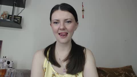 SugarTati online show from 10-16-25, 12:17